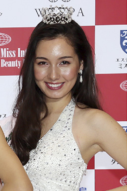 森井 ステファニー彩さん(21)